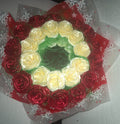 Rosen Rot & Gelb mit Spigel – Handgemachte Satin Rosen